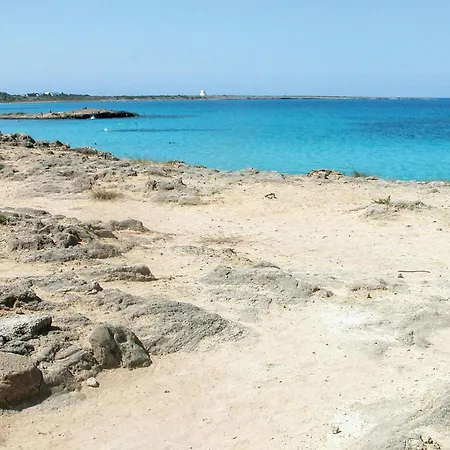 2 Bedroom Amazing In Campo Di Mare * Torre San Gennaro